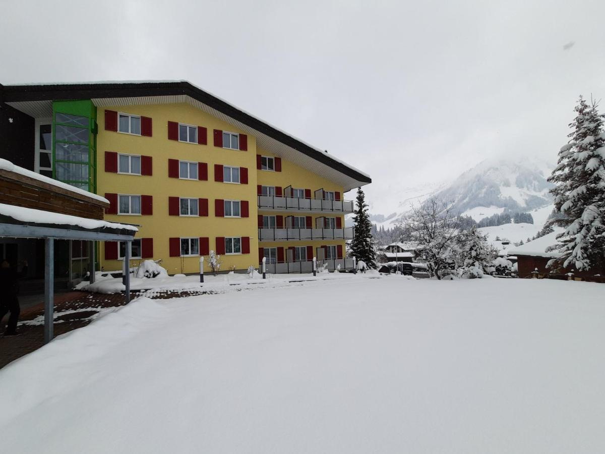 Hotel Cristal Soerenberg エクステリア 写真